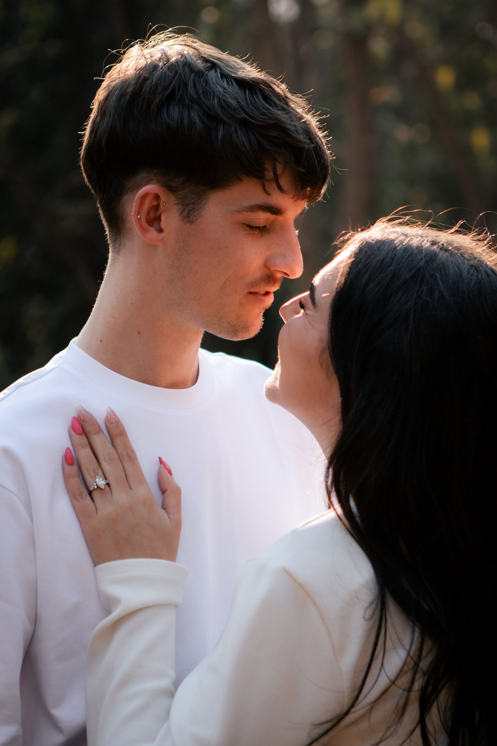 Gareth and Shannon looking at each other with Shannon's engagement ring visible
